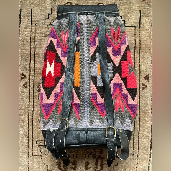 Vintage Multicolor Patterned Backpack - Picture 7 of 12